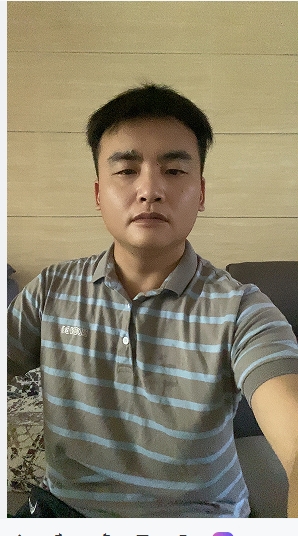 走在红毯那一天的第二张照片--寿宁征婚网